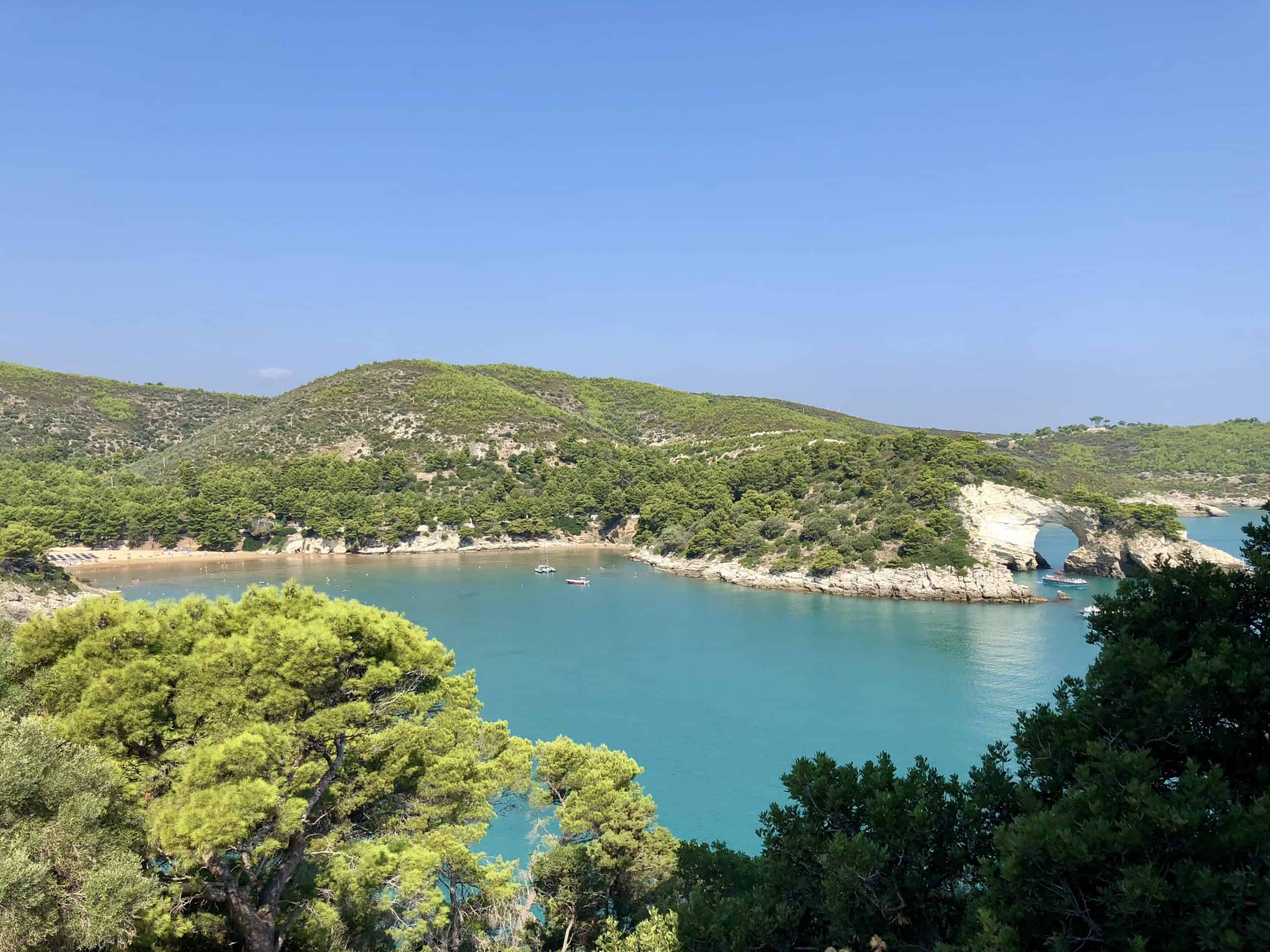 Baia San Felice beach and arch on the Garagano peninsula