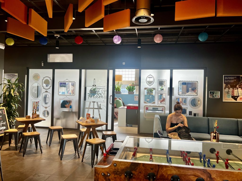 MEININGER Amsterdam West Hotel